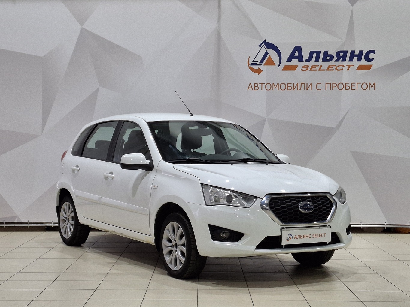 DATSUN MI-DO