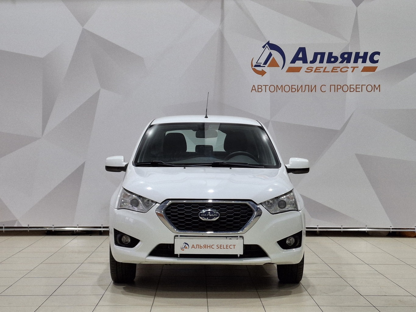 DATSUN MI-DO