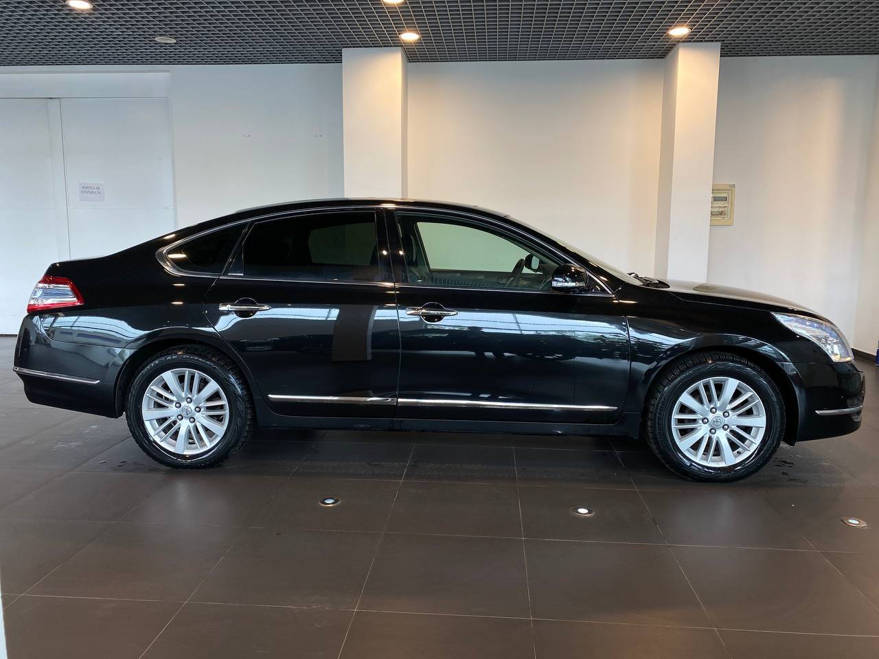 NISSAN TEANA