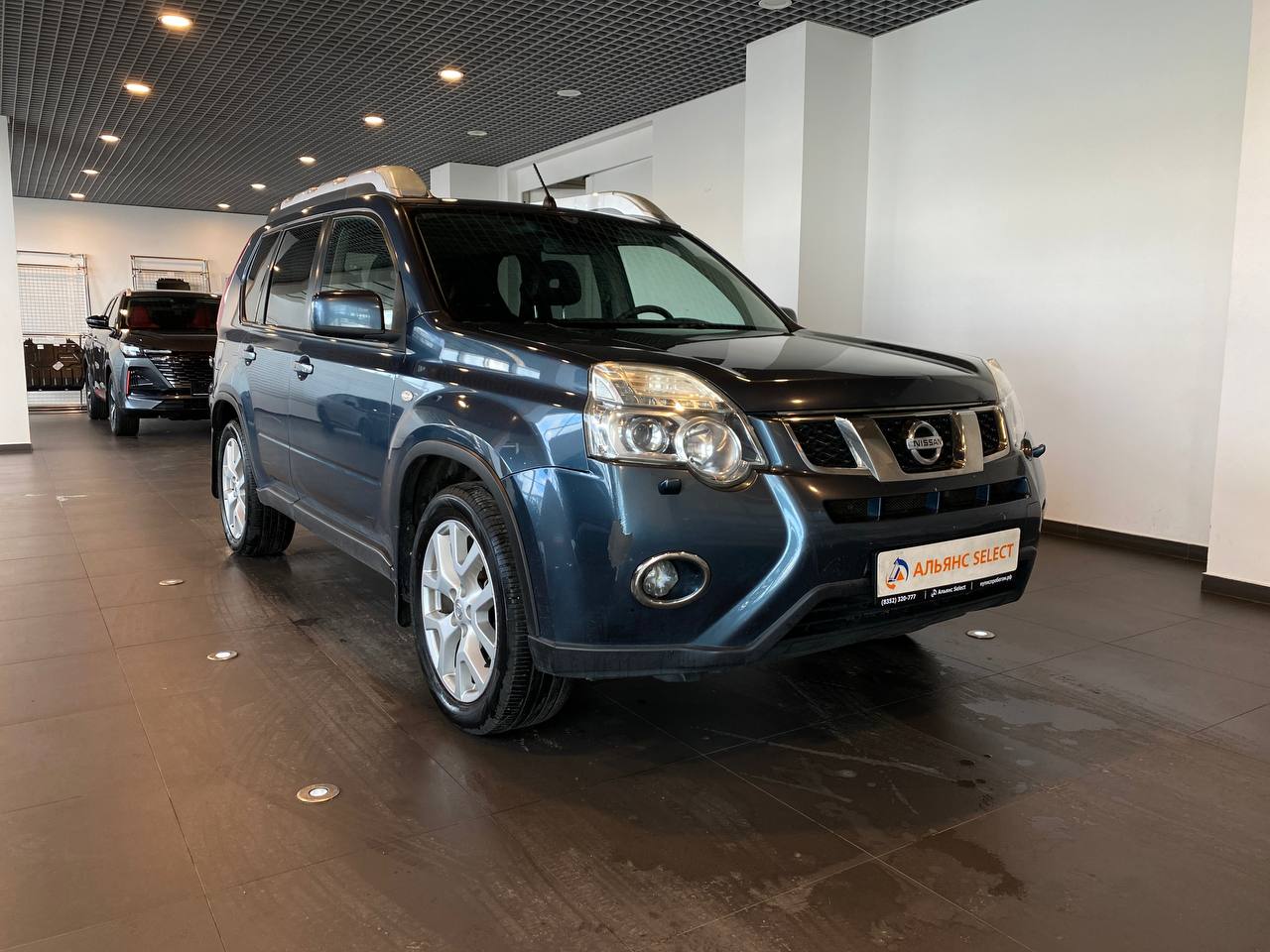 NISSAN X-TRAIL