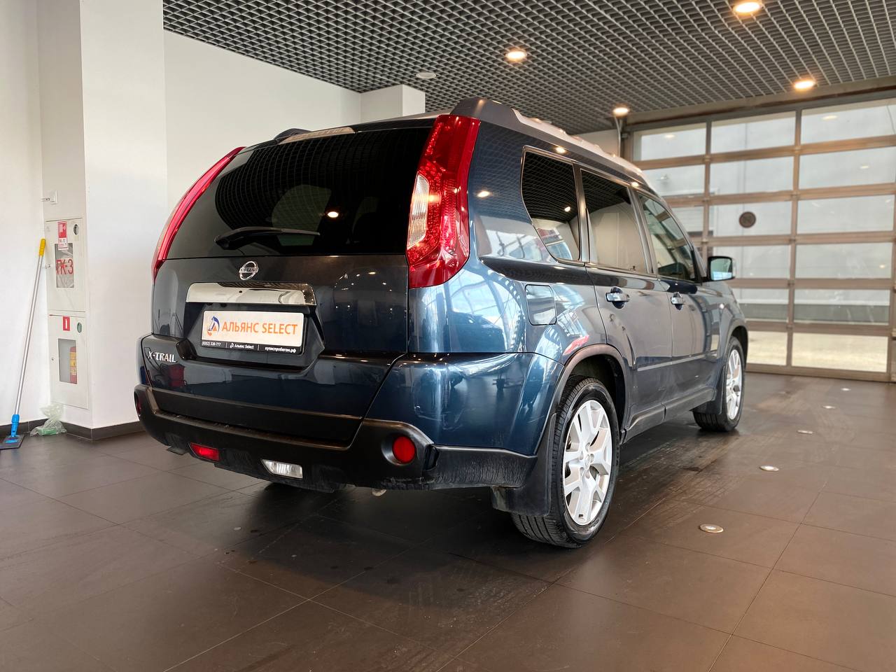 NISSAN X-TRAIL