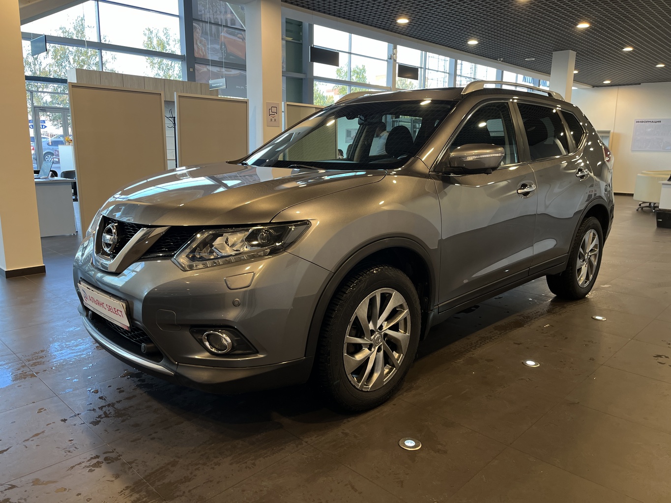 NISSAN X-TRAIL