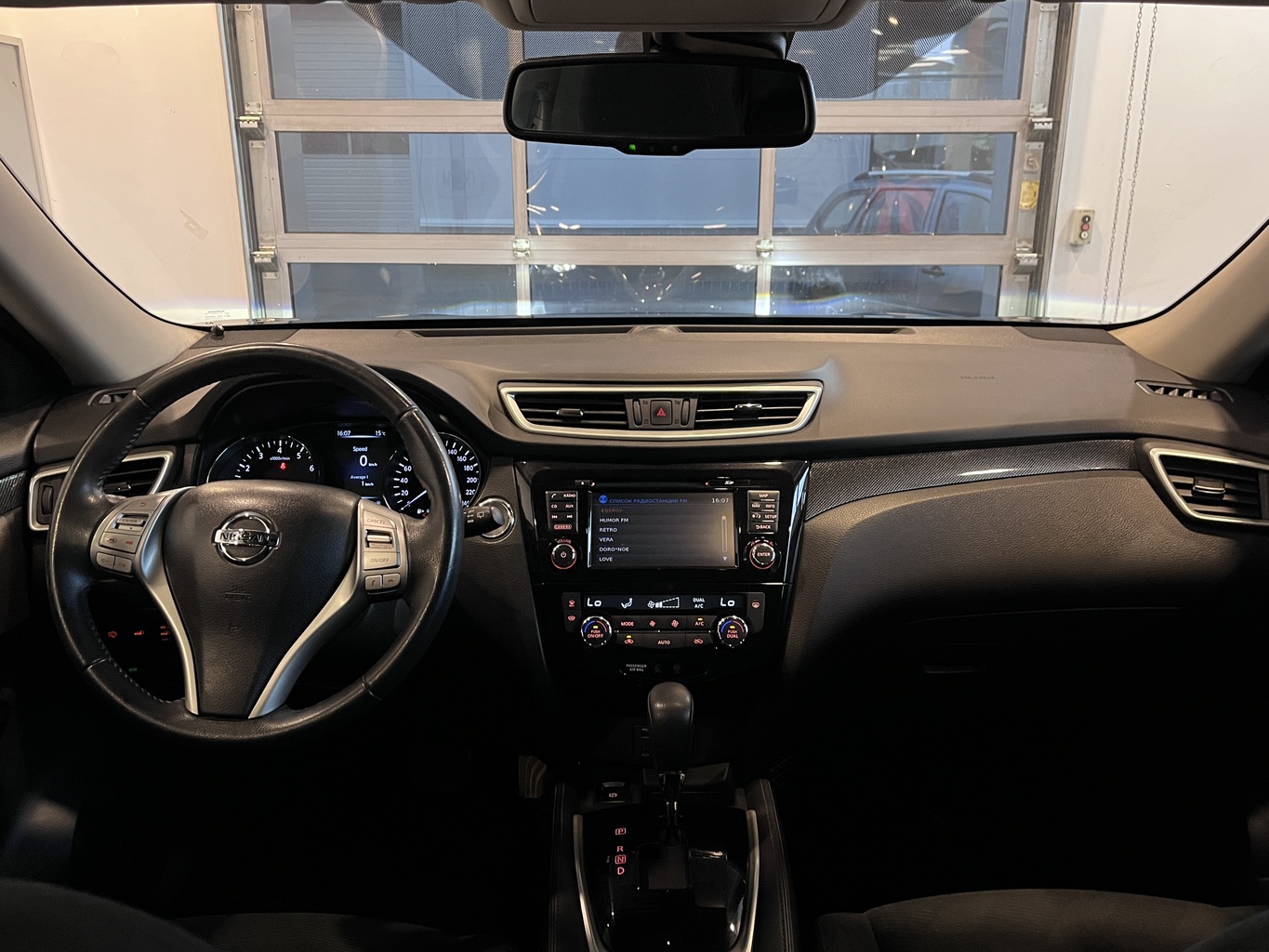 NISSAN X-TRAIL