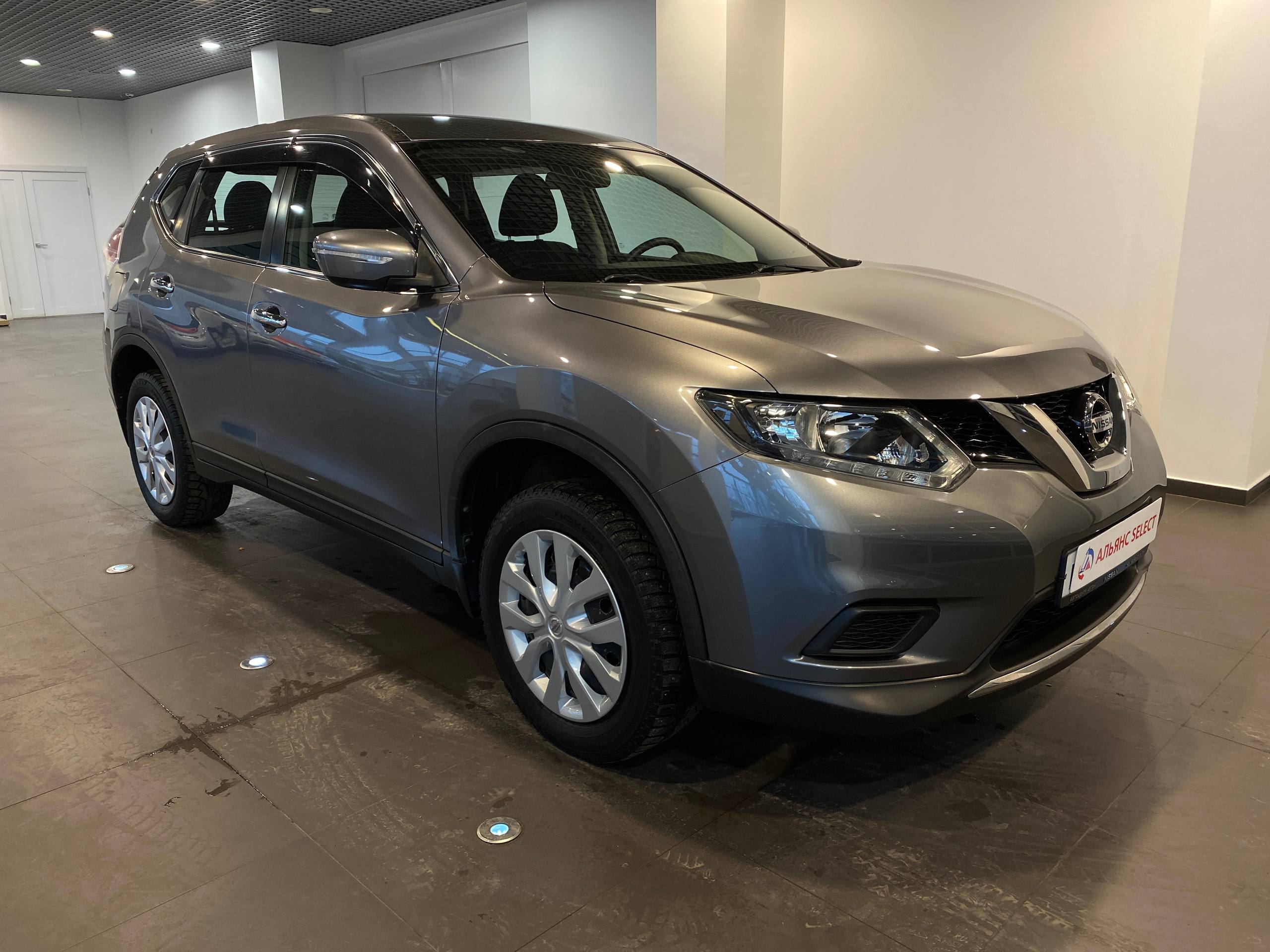 NISSAN X-TRAIL