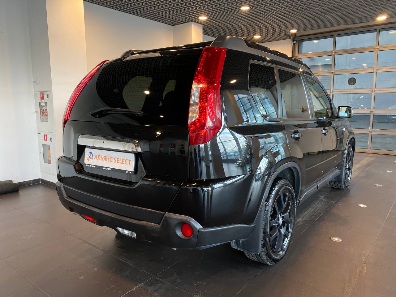 NISSAN X-TRAIL