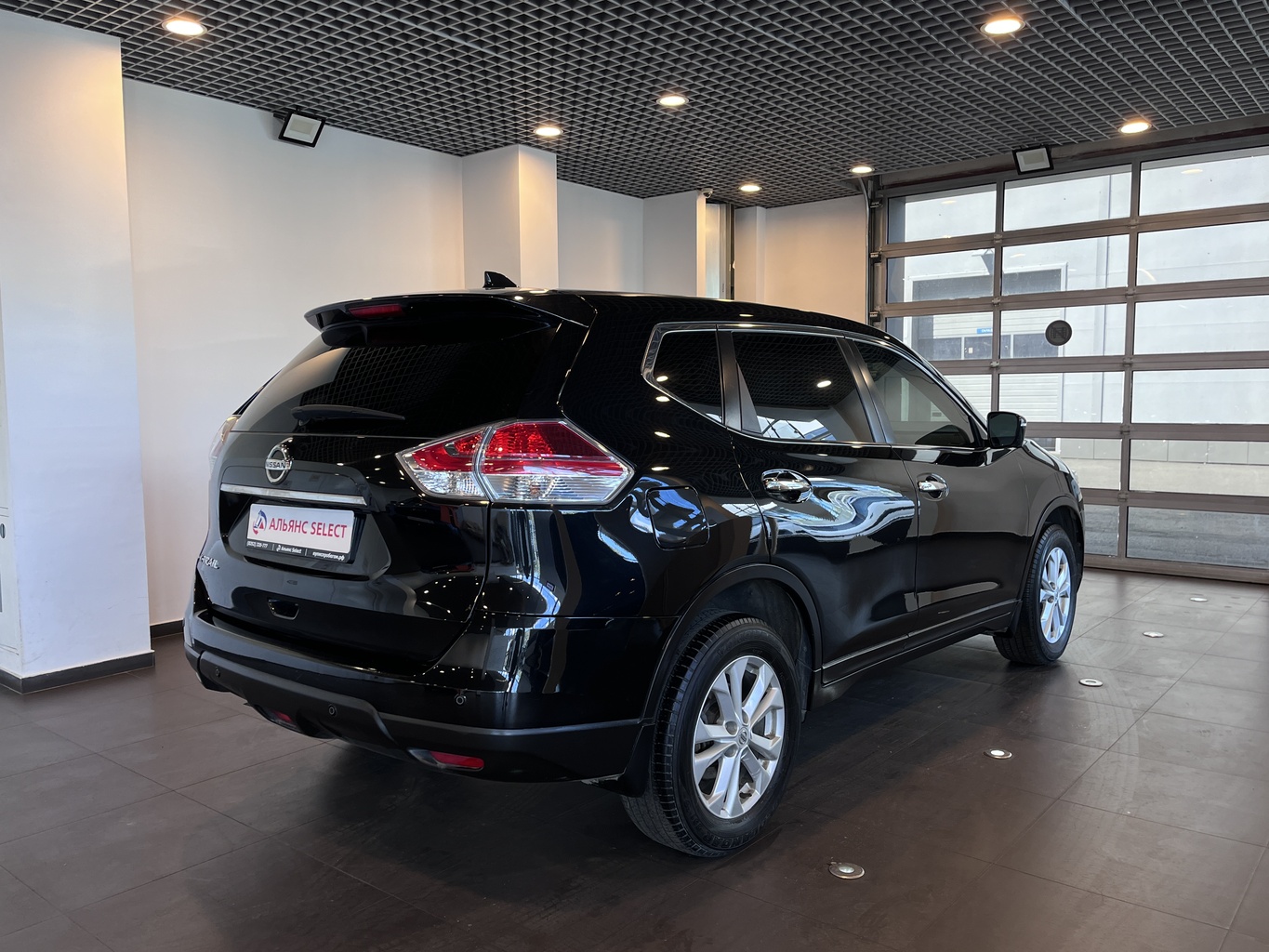 NISSAN X-TRAIL