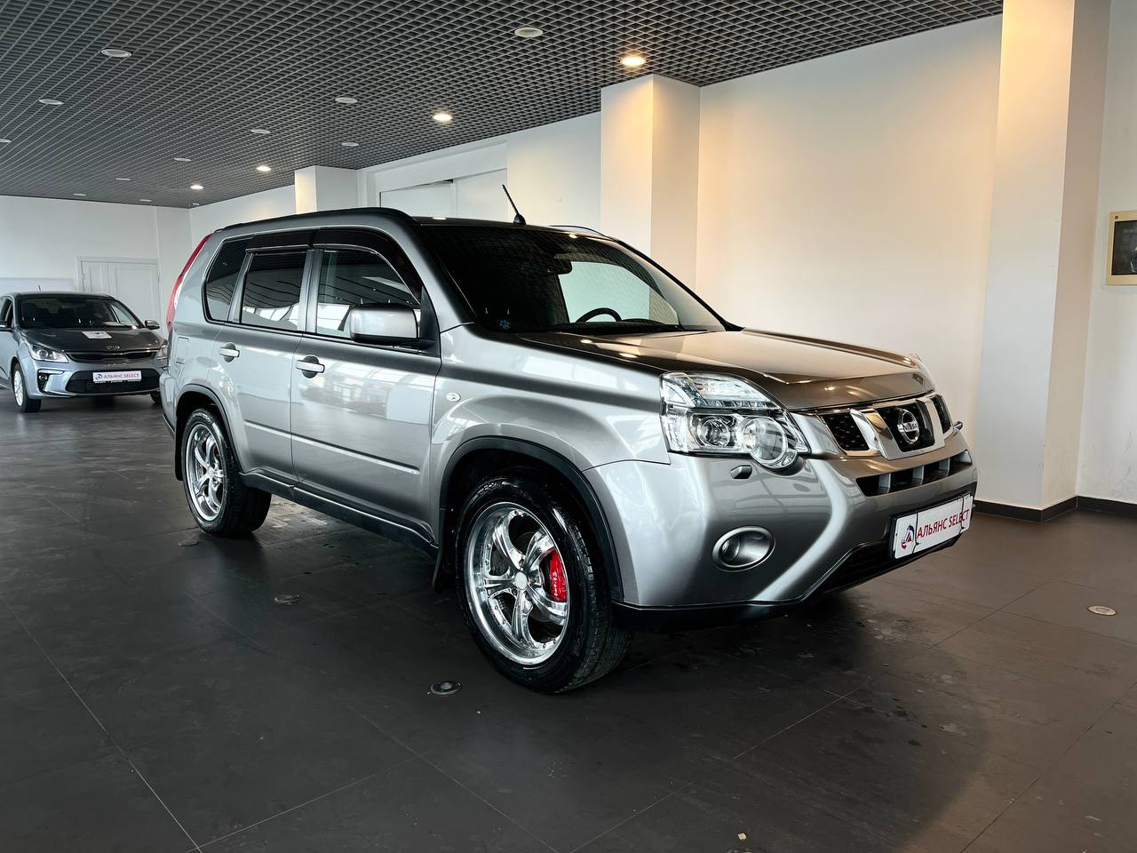 NISSAN X-TRAIL