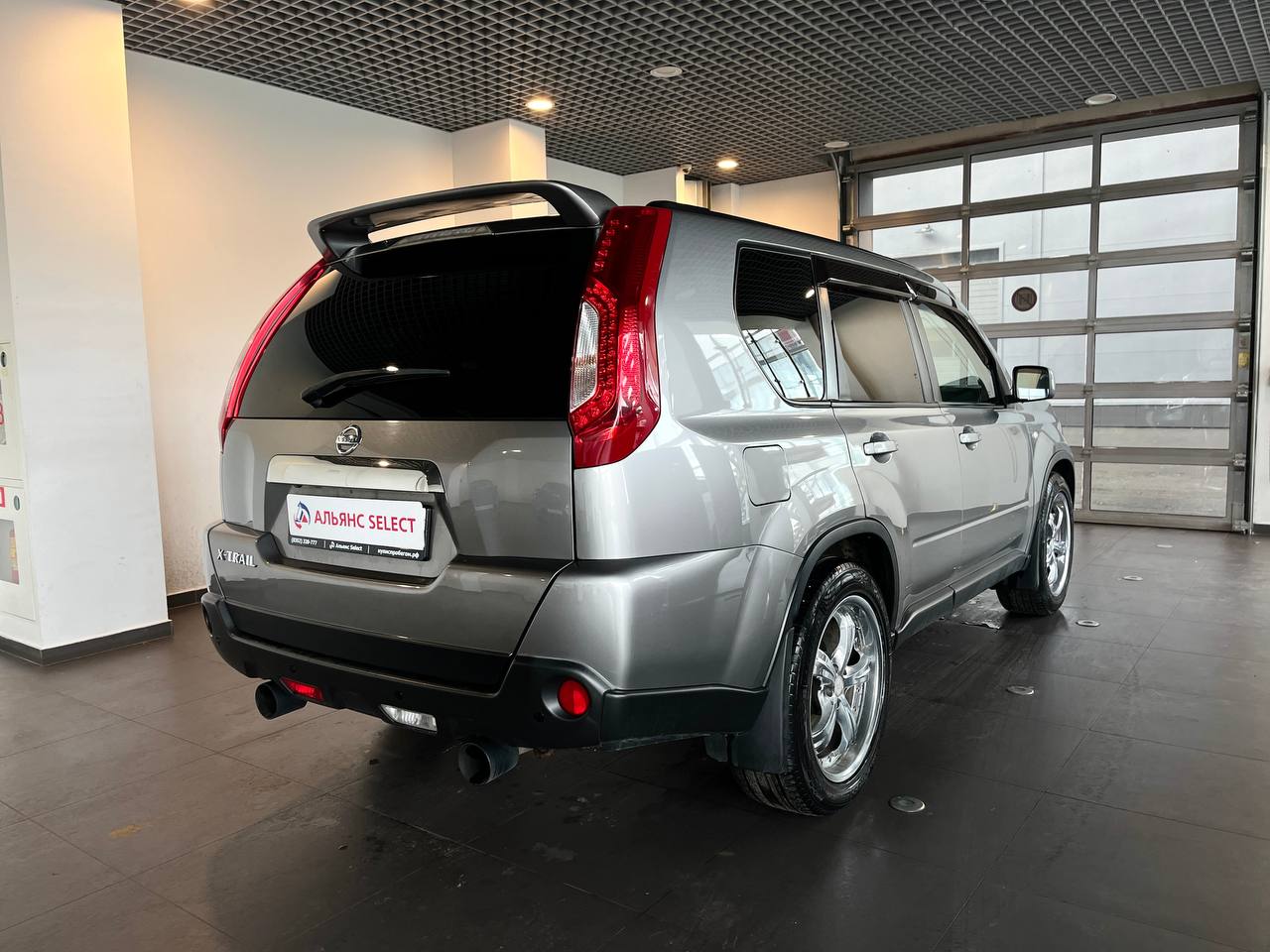 NISSAN X-TRAIL