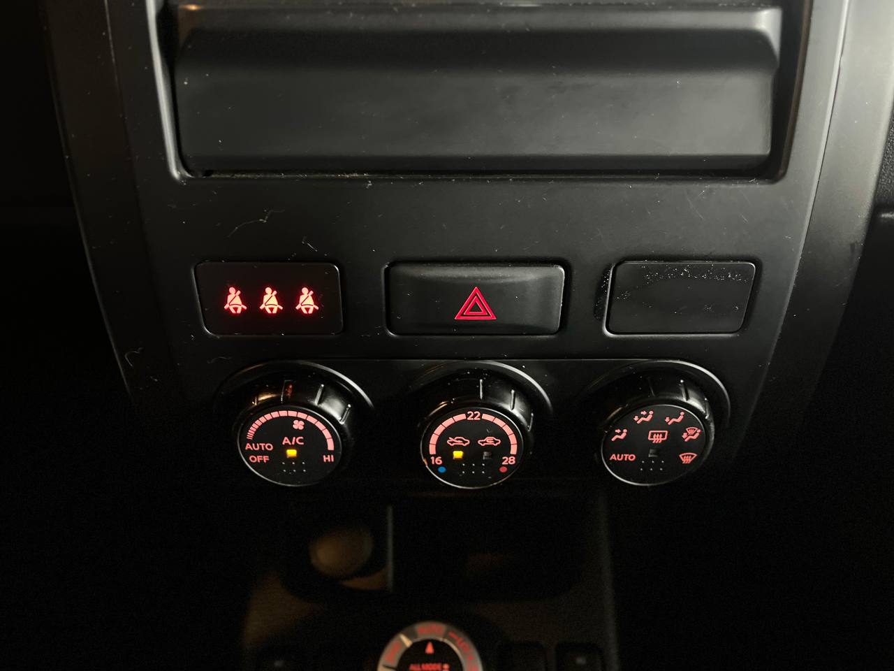 NISSAN X-TRAIL