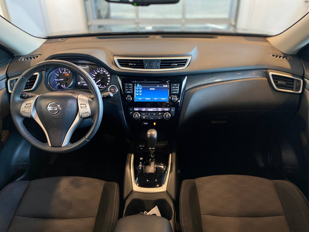 NISSAN X-TRAIL