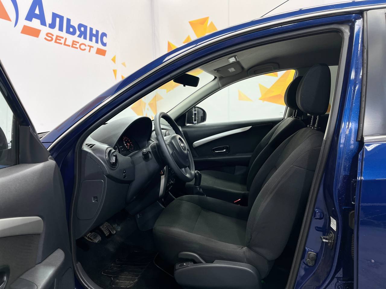 NISSAN ALMERA