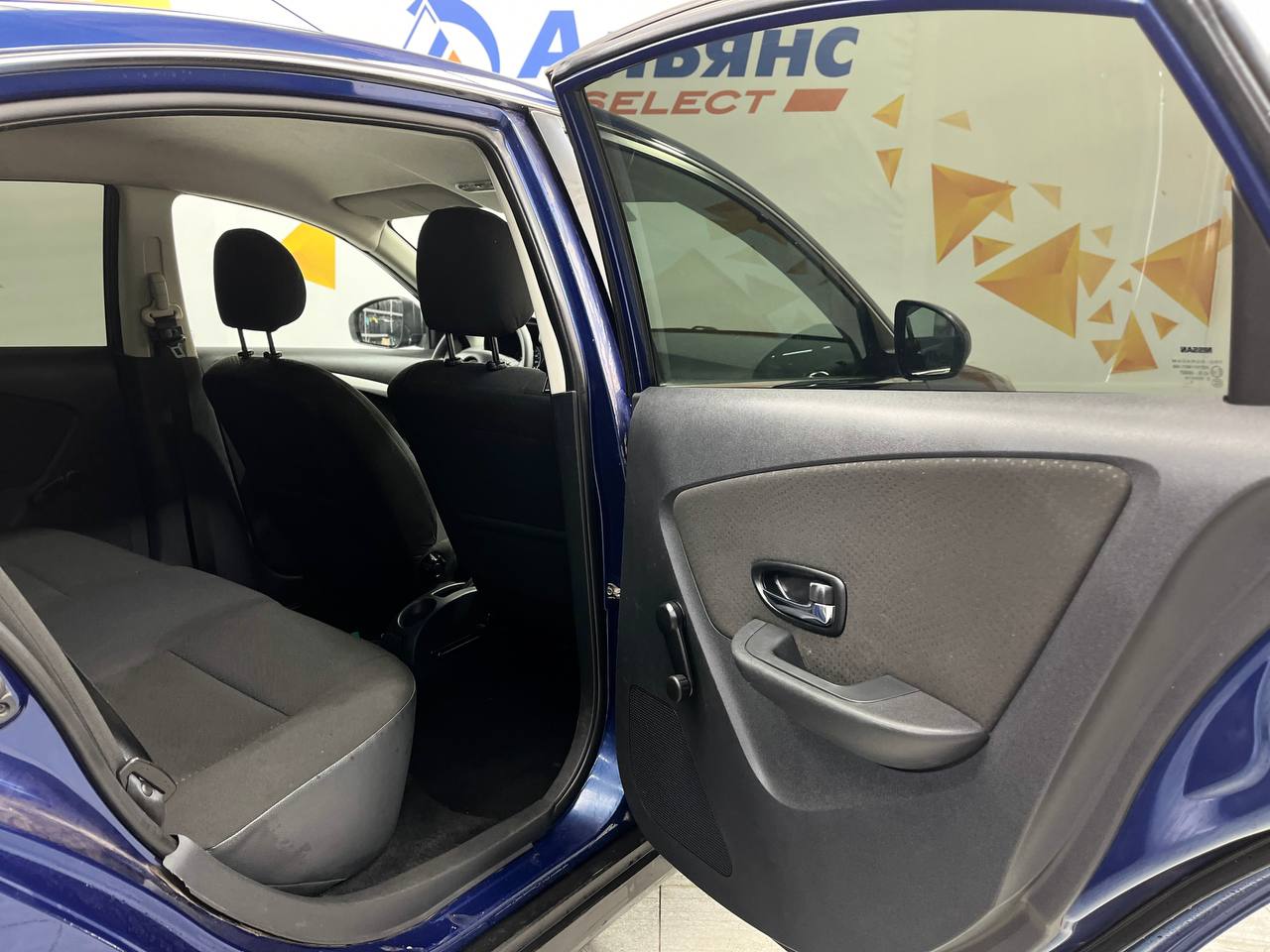 NISSAN ALMERA