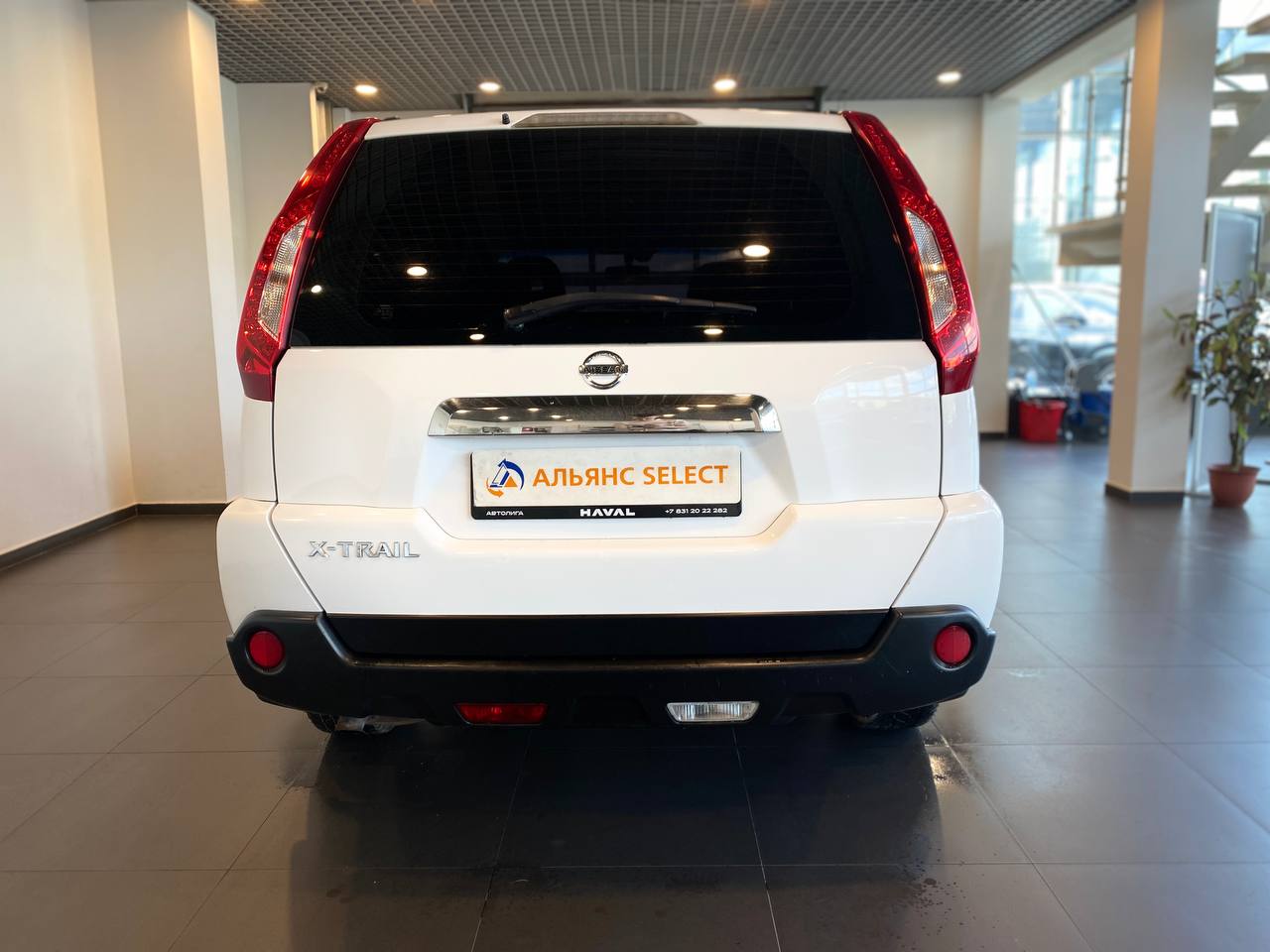 NISSAN X-TRAIL