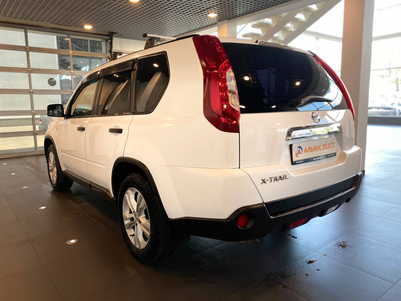 NISSAN X-TRAIL