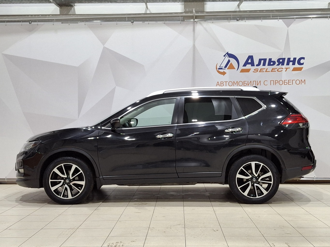 NISSAN X-TRAIL
