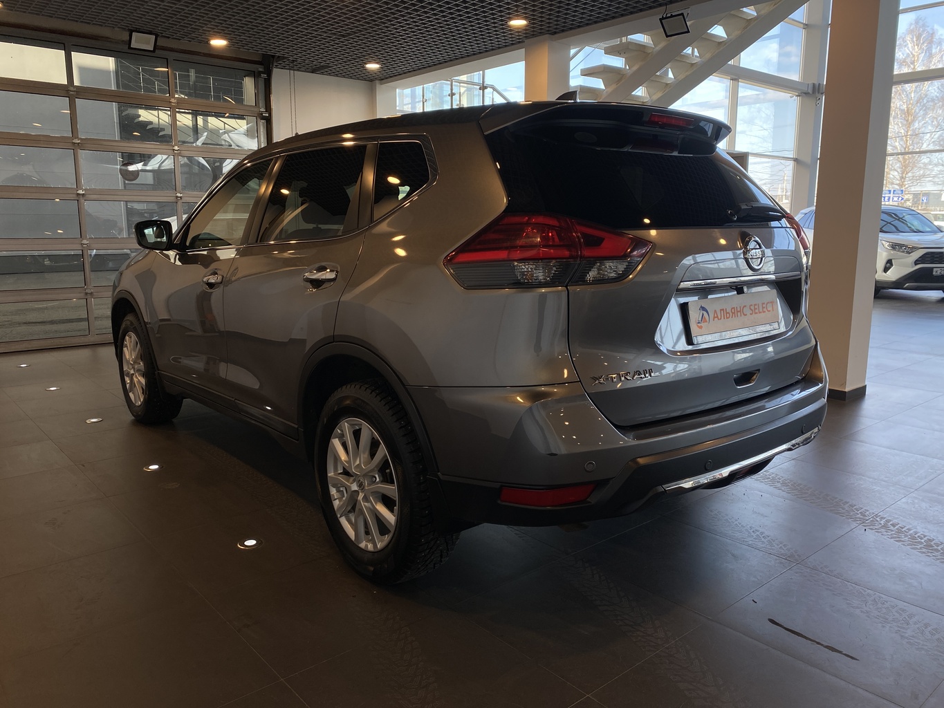 NISSAN X-TRAIL