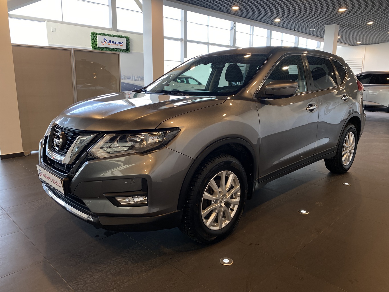 NISSAN X-TRAIL