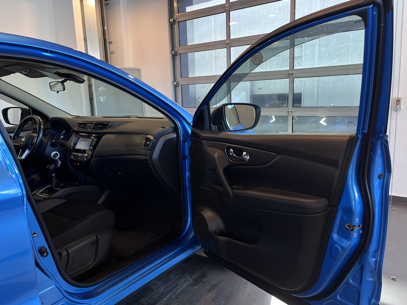 NISSAN QASHQAI