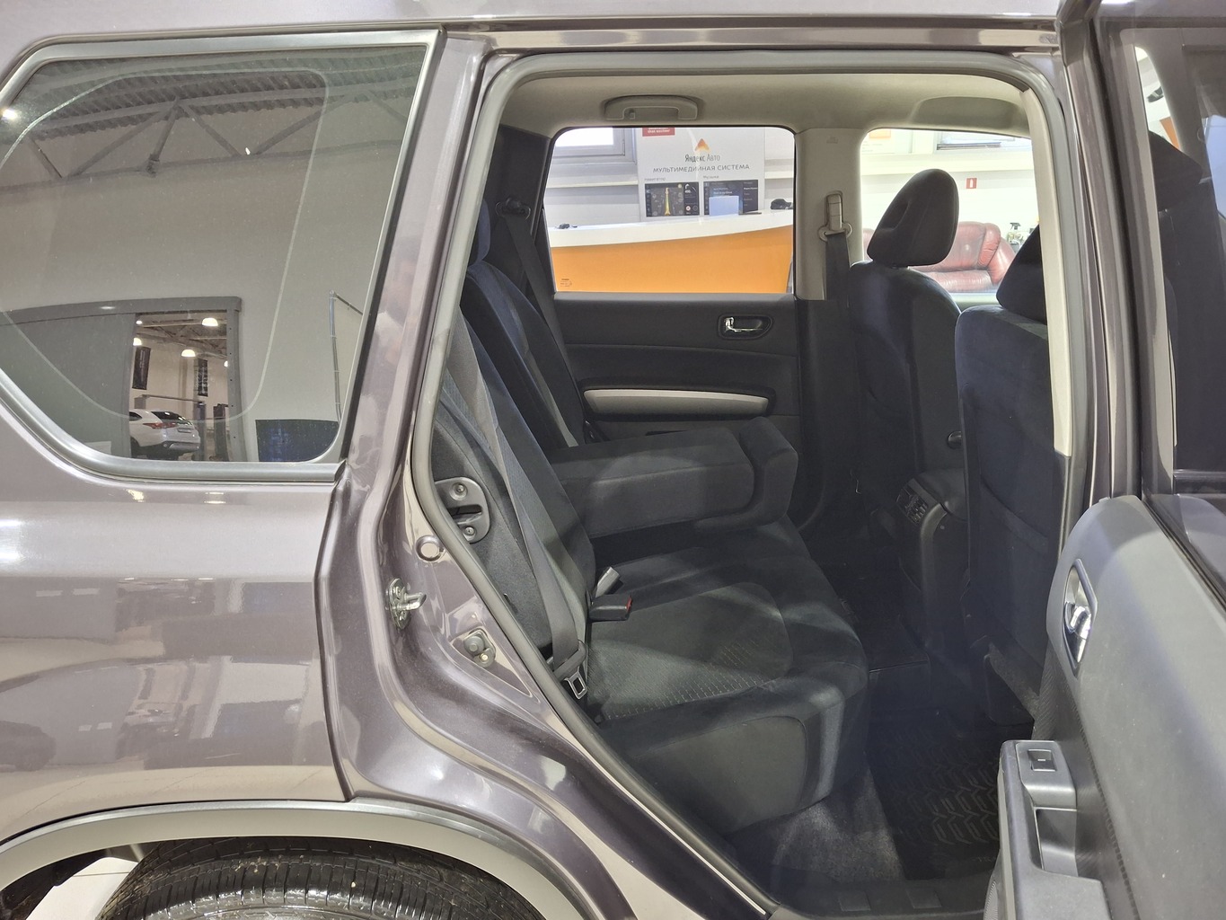 NISSAN X-TRAIL