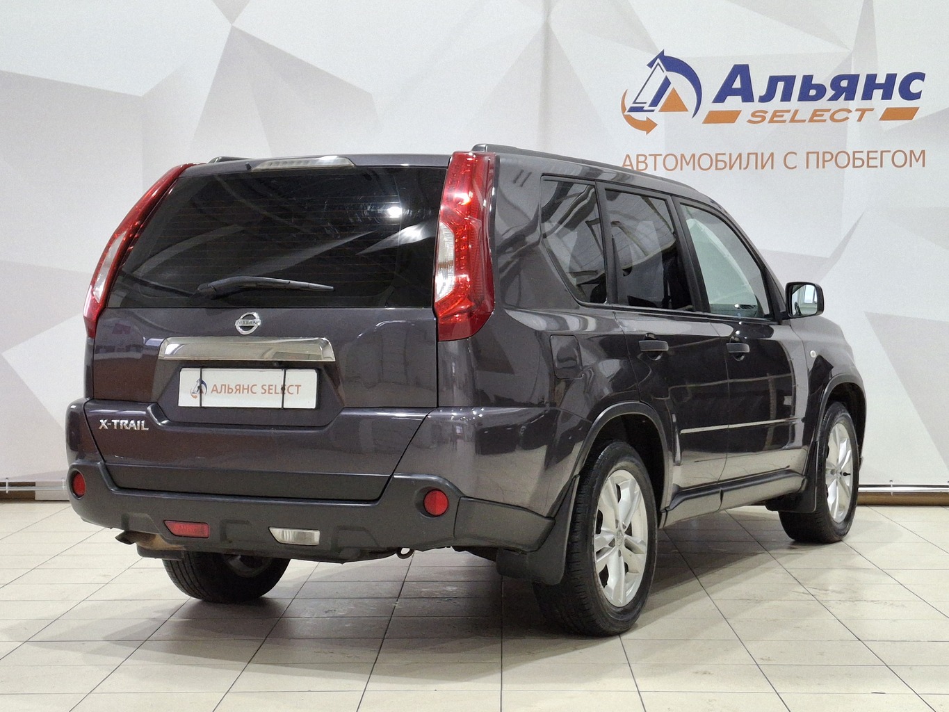 NISSAN X-TRAIL