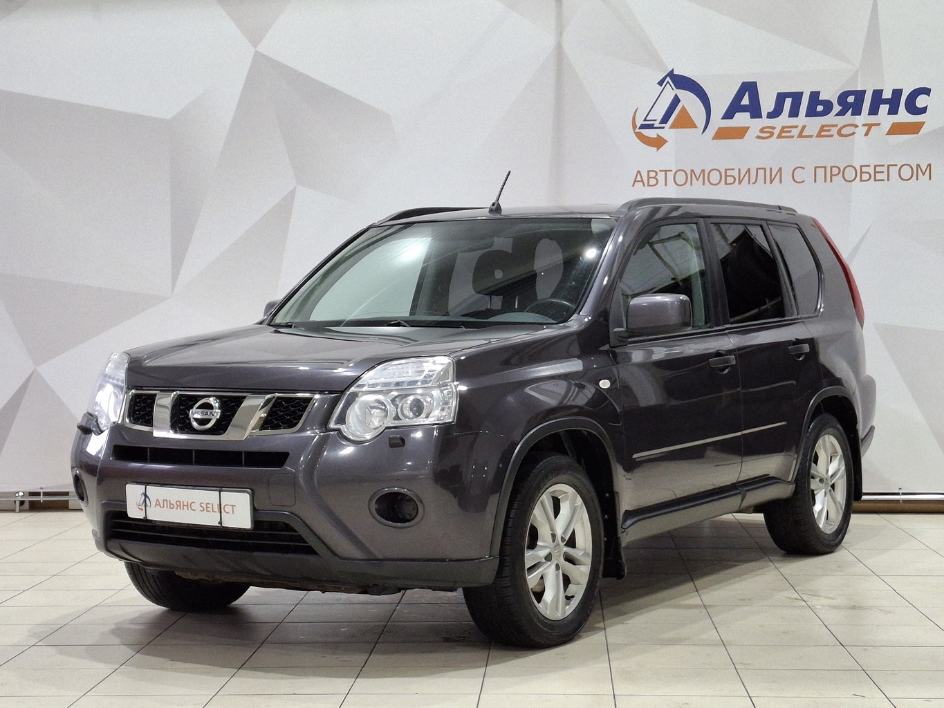 NISSAN X-TRAIL 2013 г.