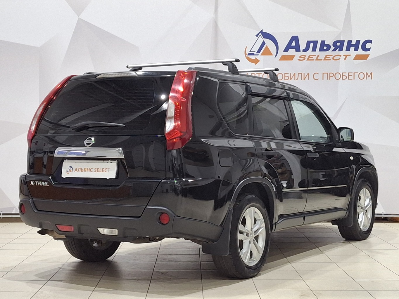 NISSAN X-TRAIL