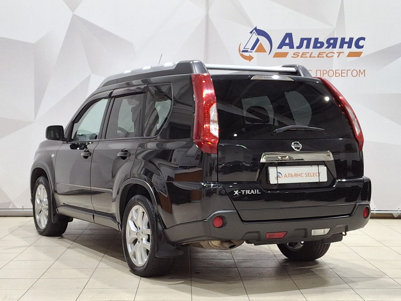 NISSAN X-TRAIL
