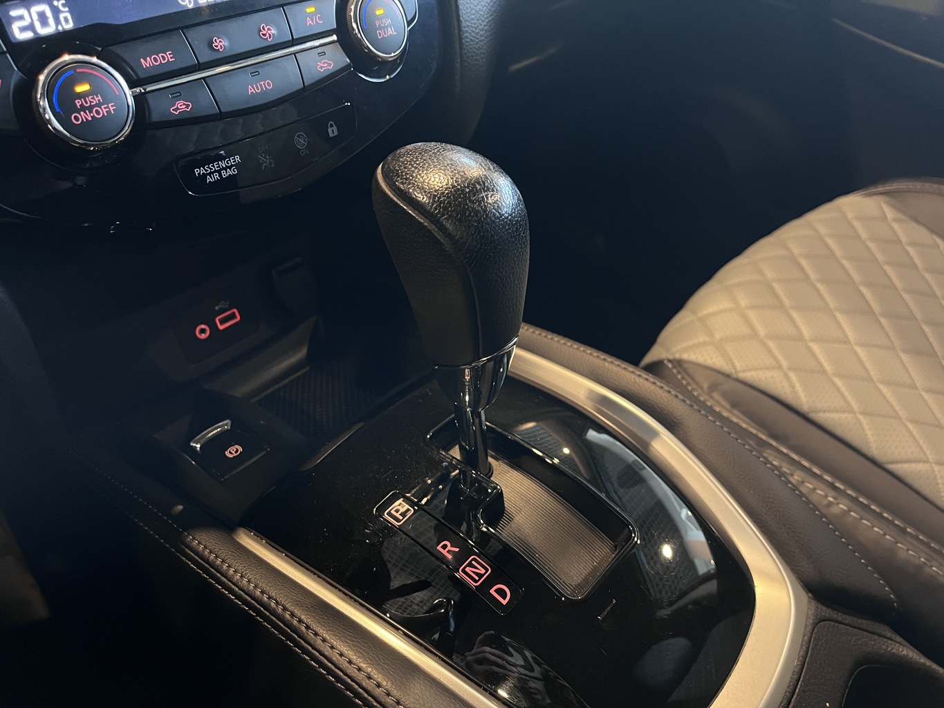 NISSAN QASHQAI