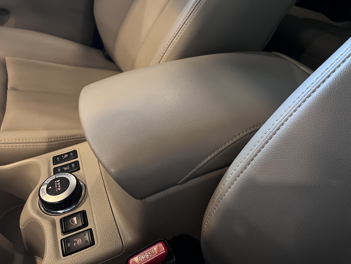 NISSAN X-TRAIL