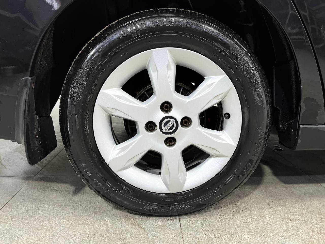 NISSAN ALMERA