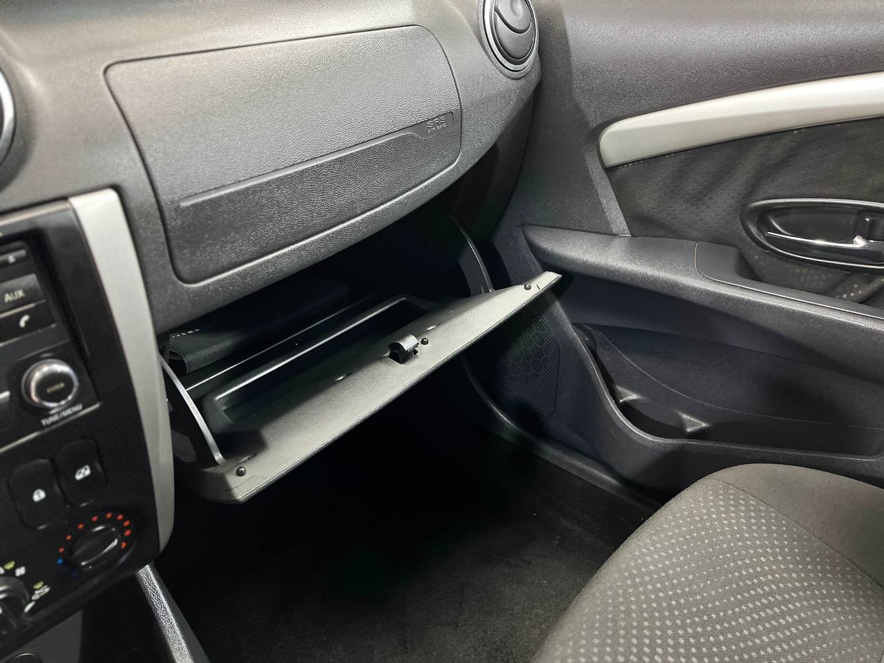 NISSAN ALMERA