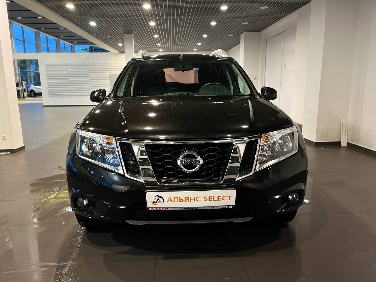 NISSAN TERRANO