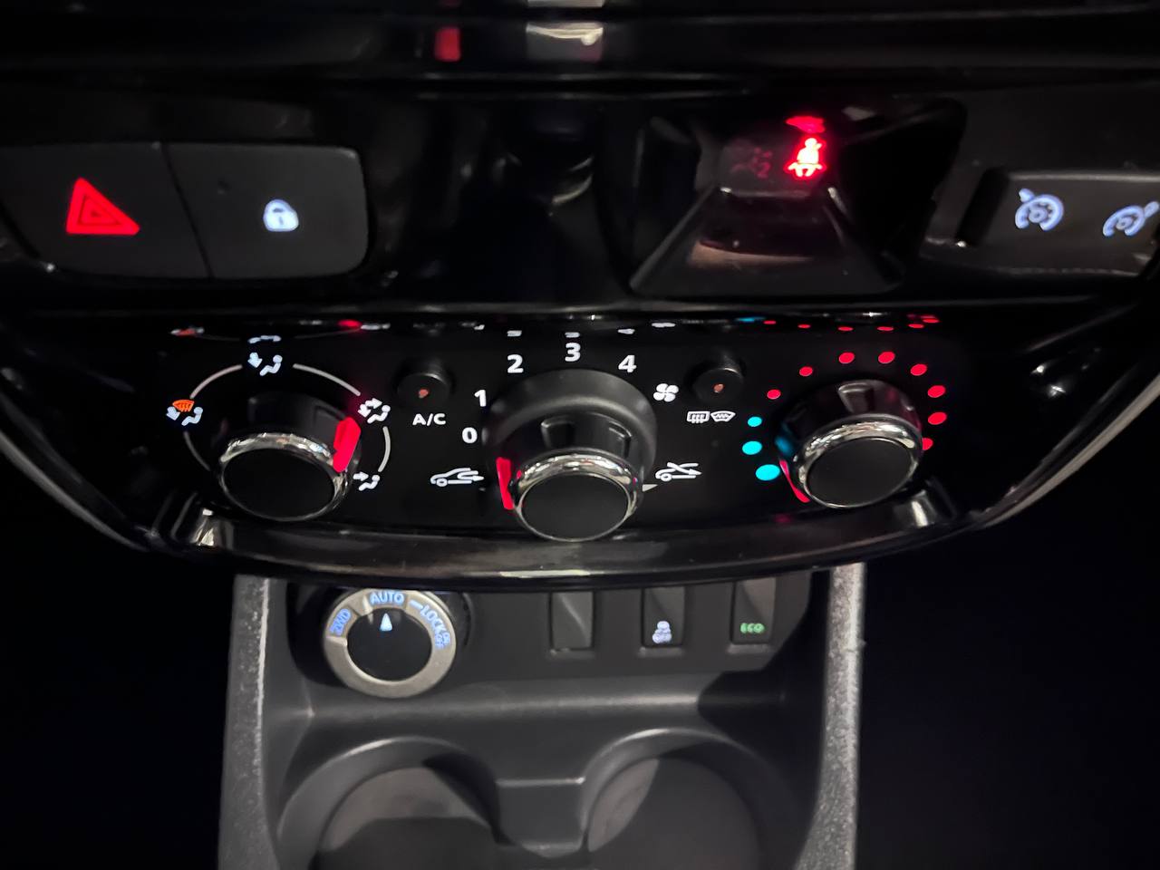 NISSAN TERRANO