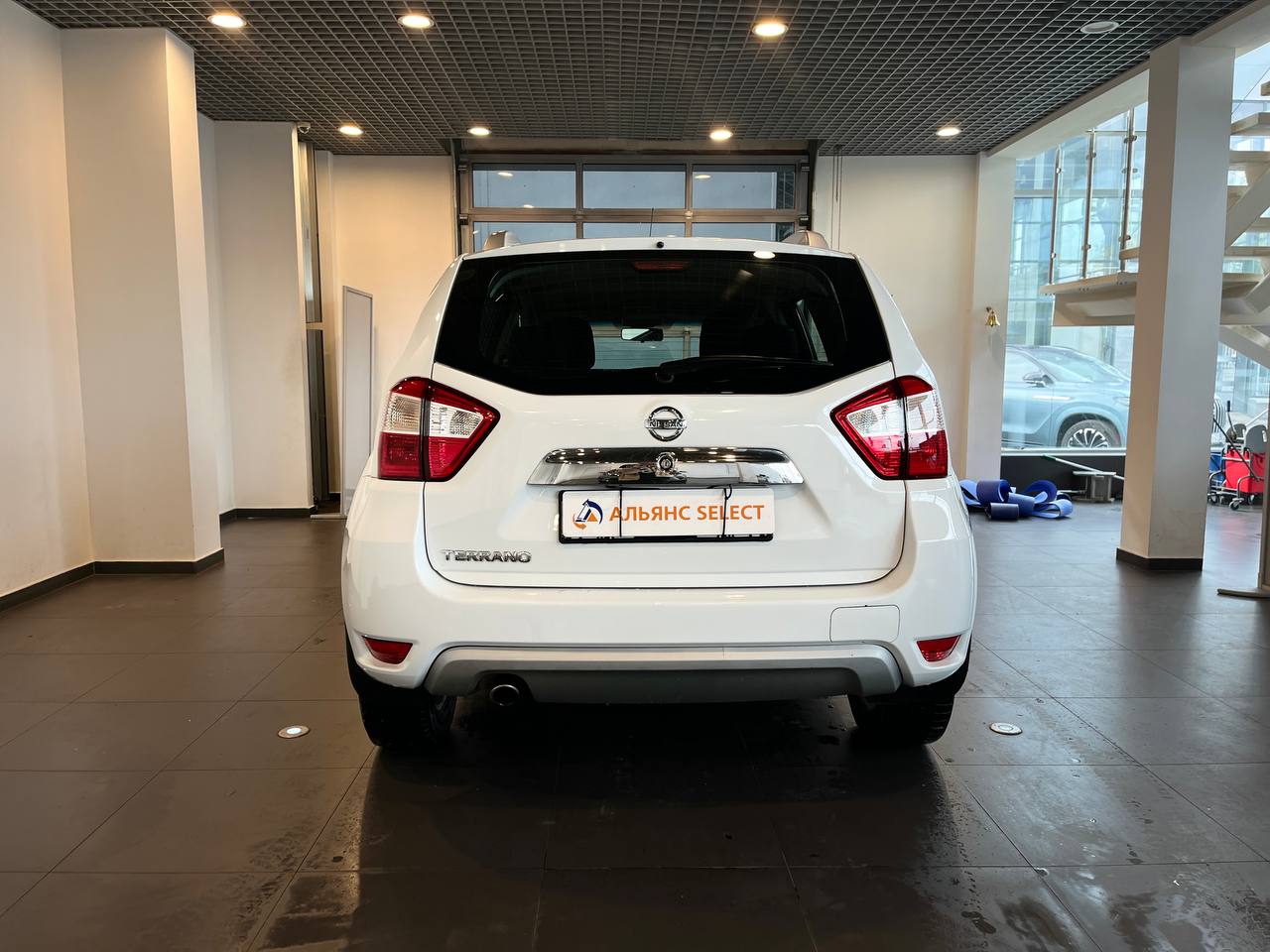 NISSAN TERRANO