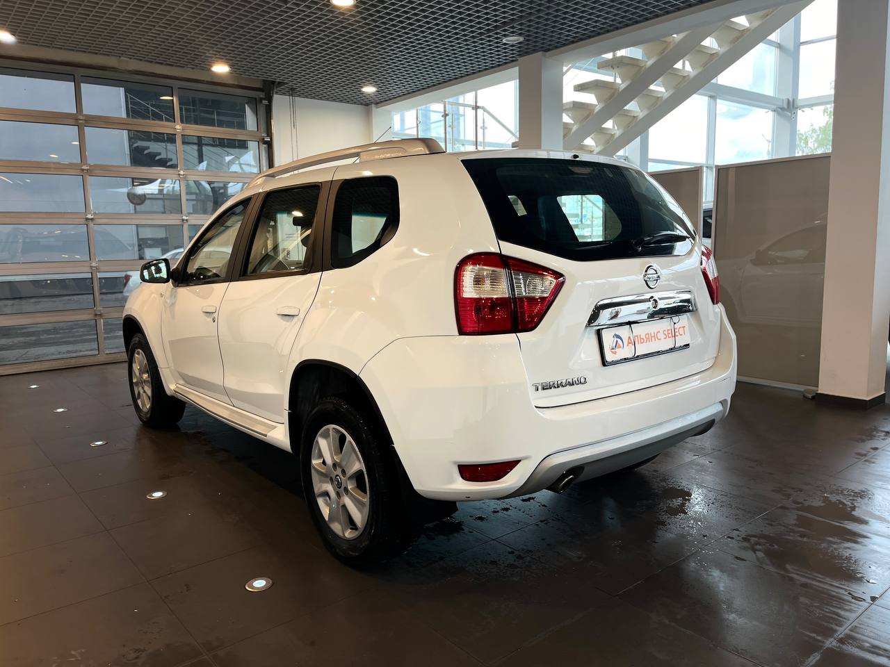 NISSAN TERRANO