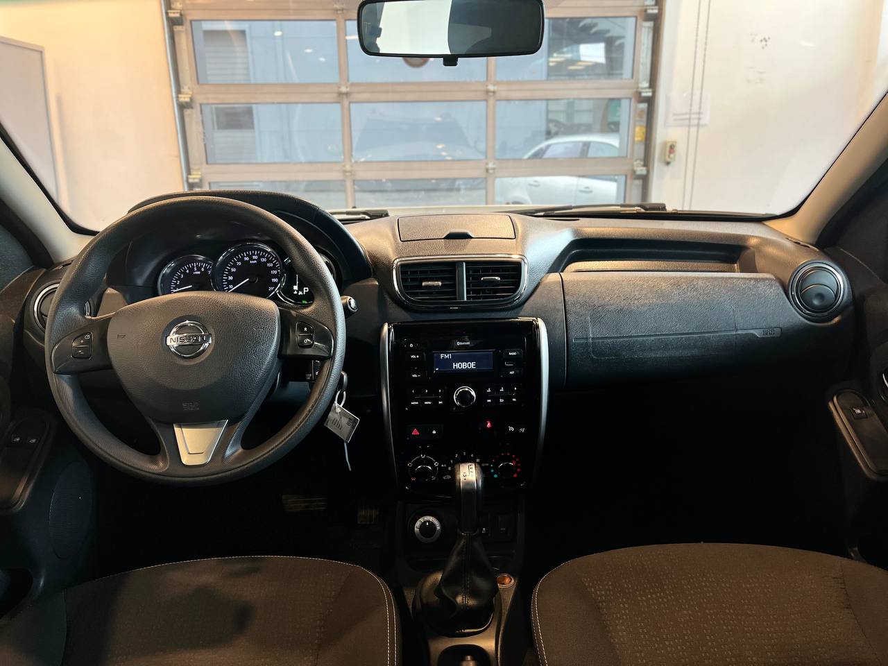 NISSAN TERRANO