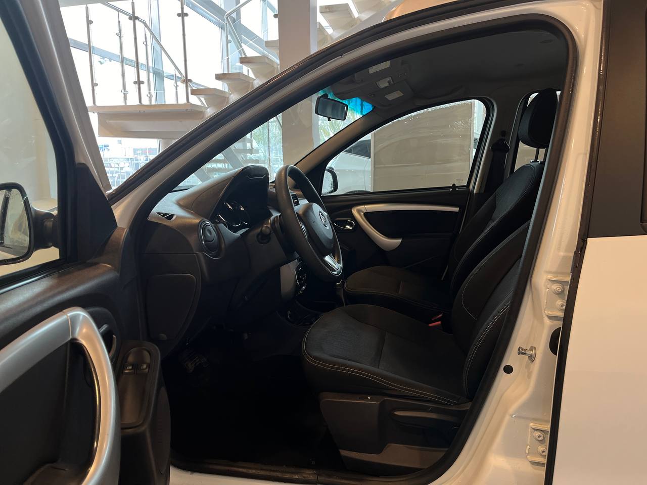 NISSAN TERRANO