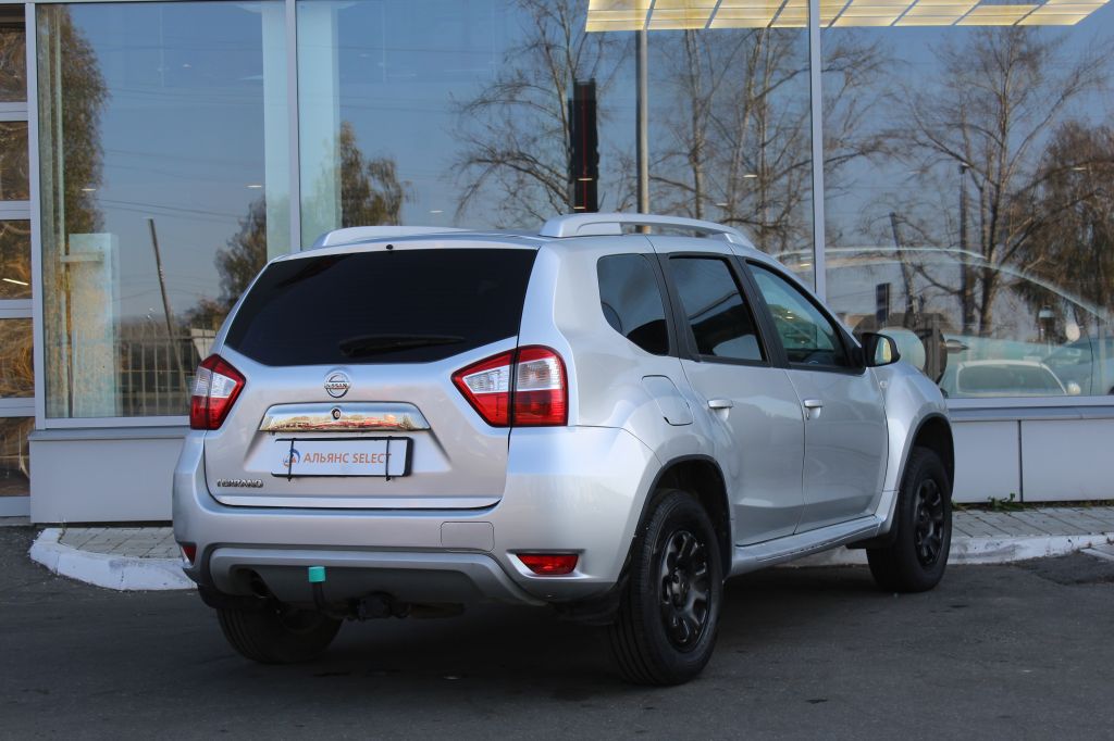 NISSAN TERRANO 2014 г.