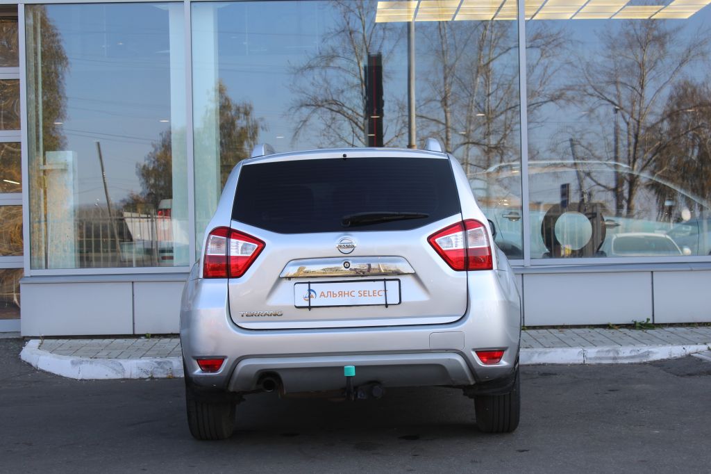 NISSAN TERRANO 2014 г.