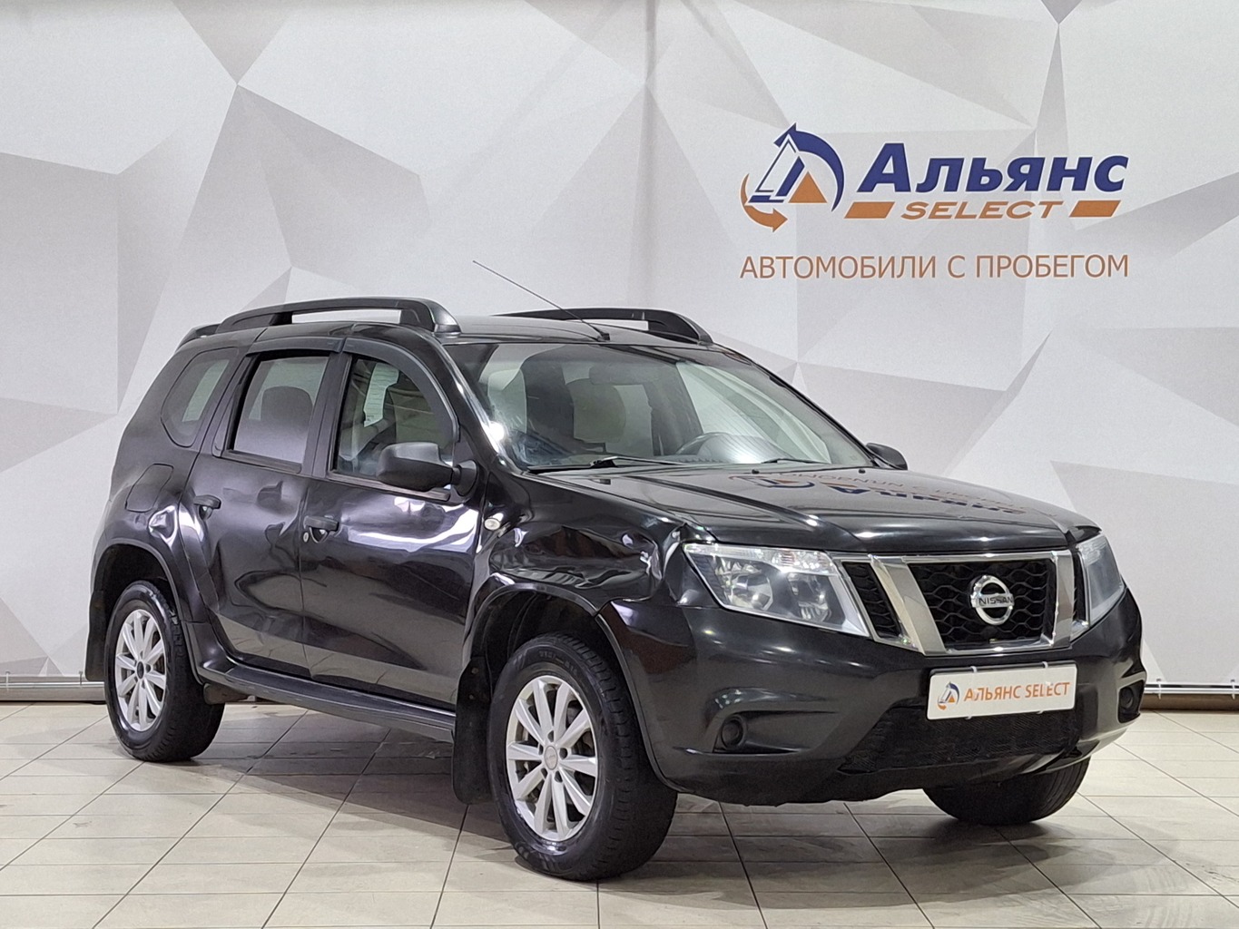 NISSAN TERRANO