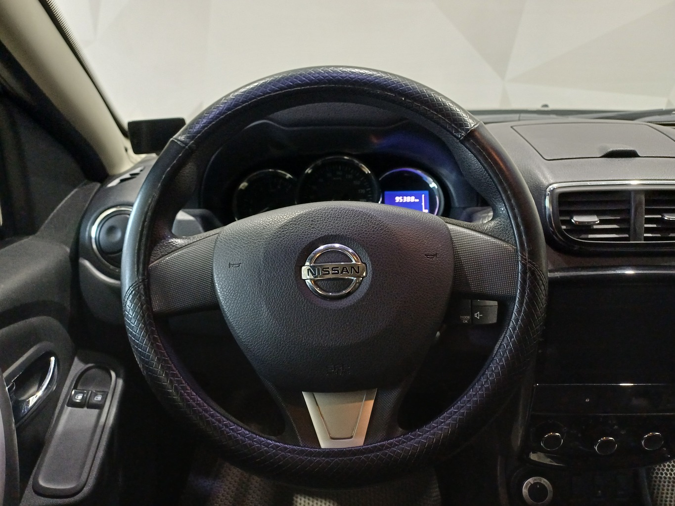 NISSAN TERRANO