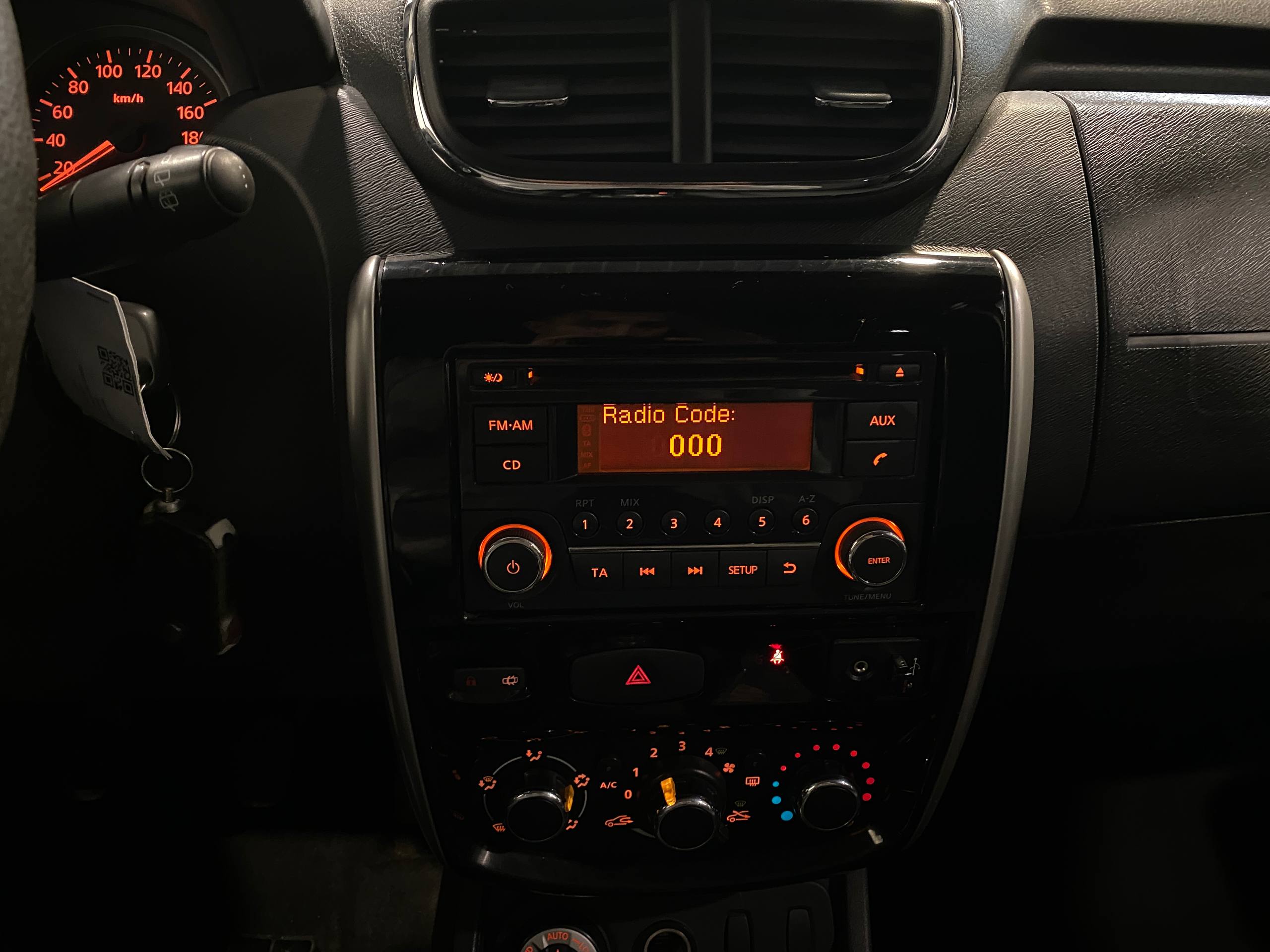 NISSAN TERRANO