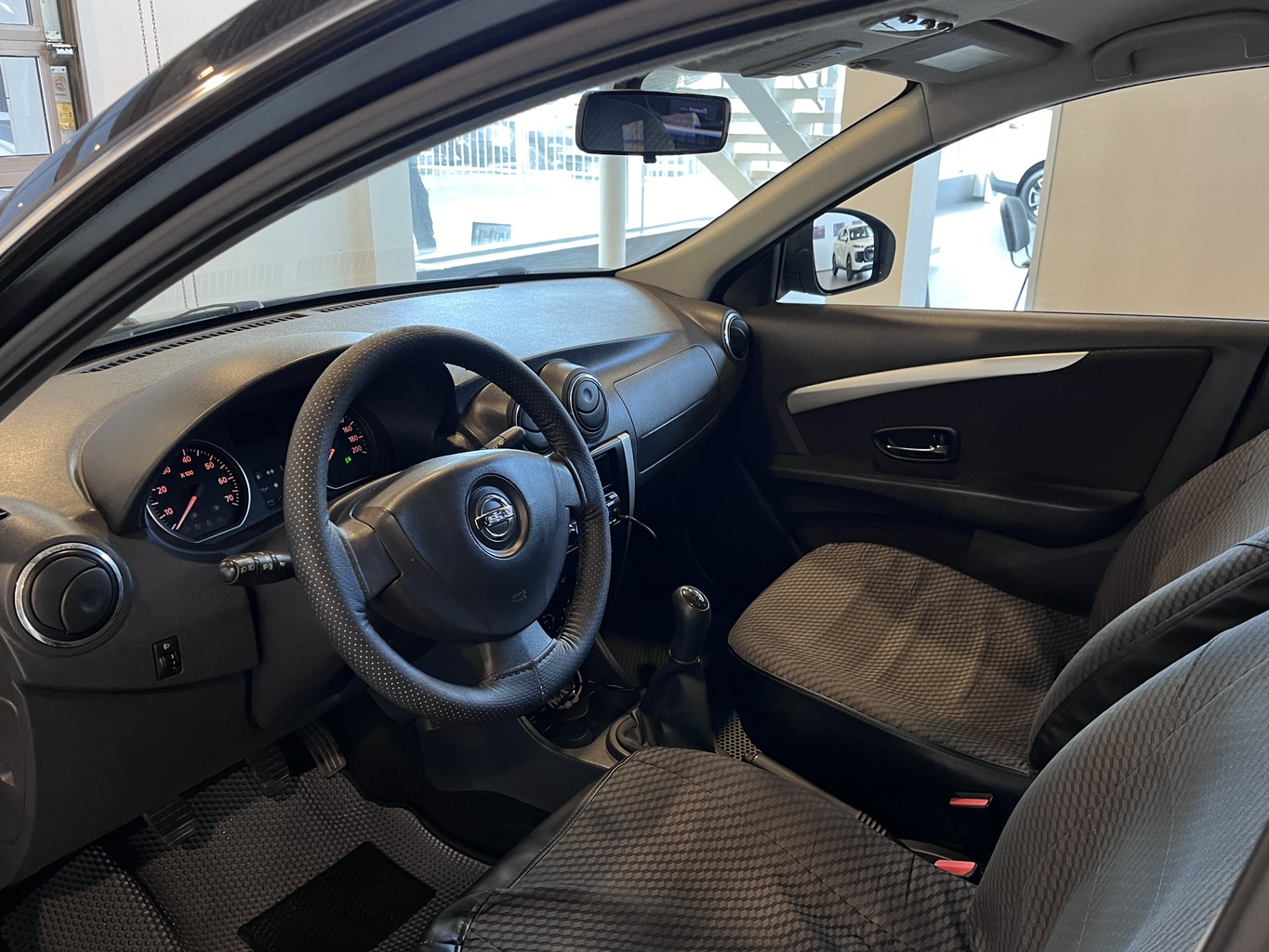 NISSAN ALMERA