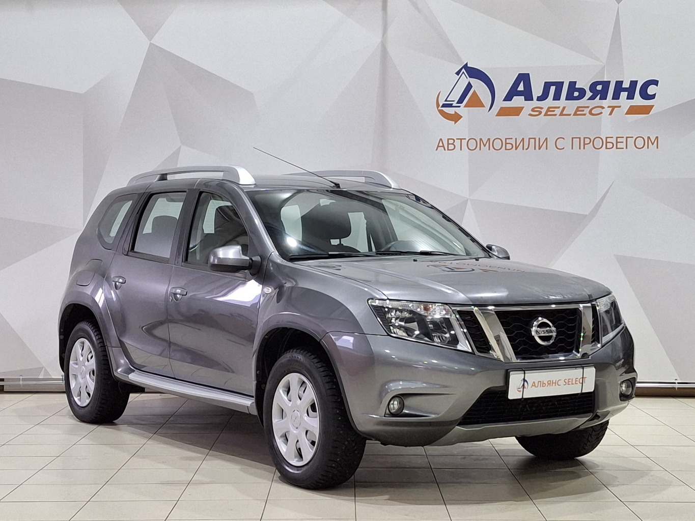 NISSAN TERRANO