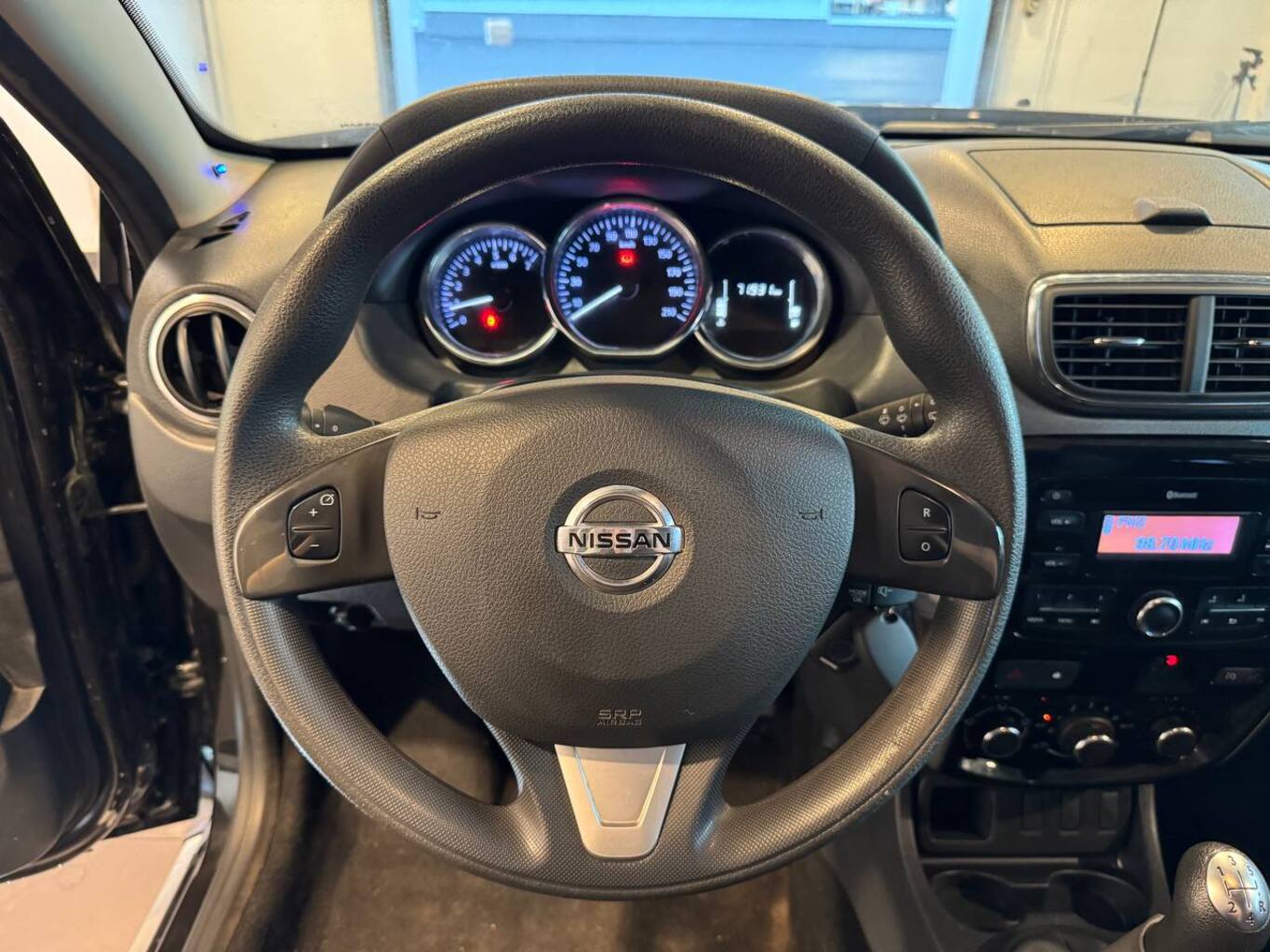NISSAN TERRANO