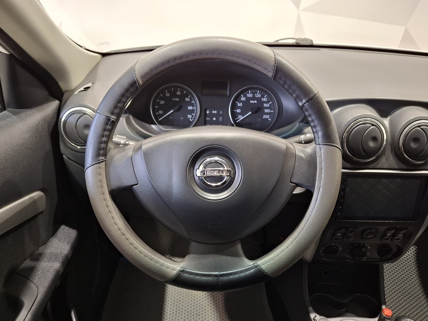 NISSAN ALMERA
