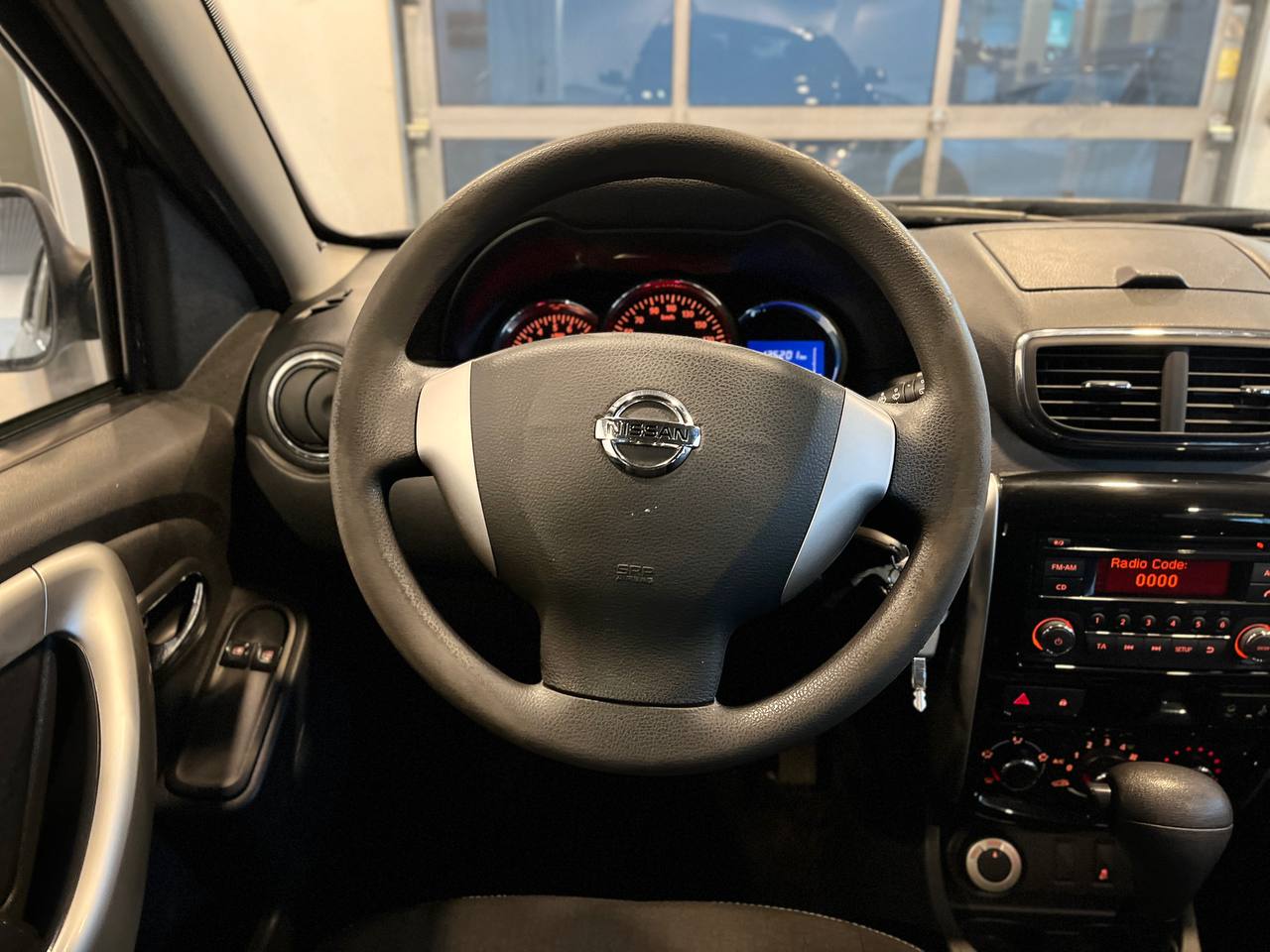 NISSAN TERRANO