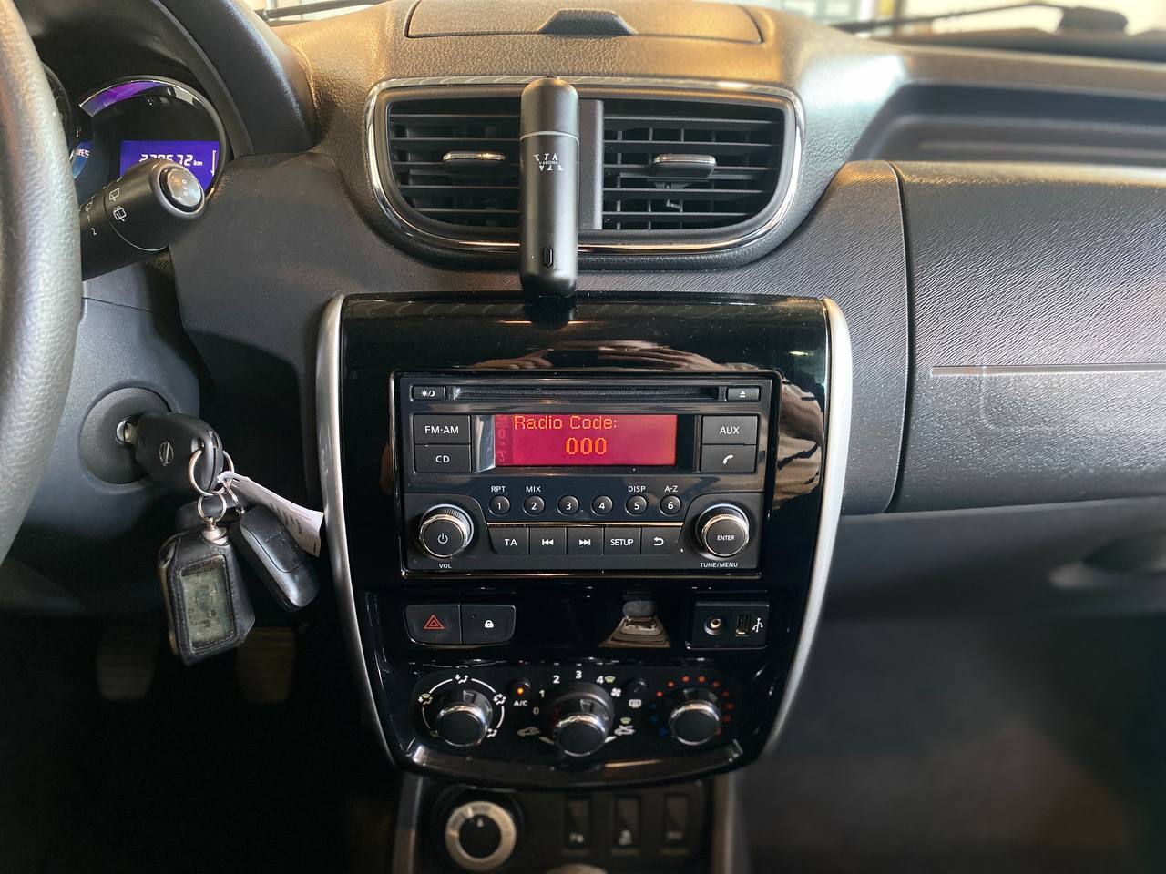 NISSAN TERRANO