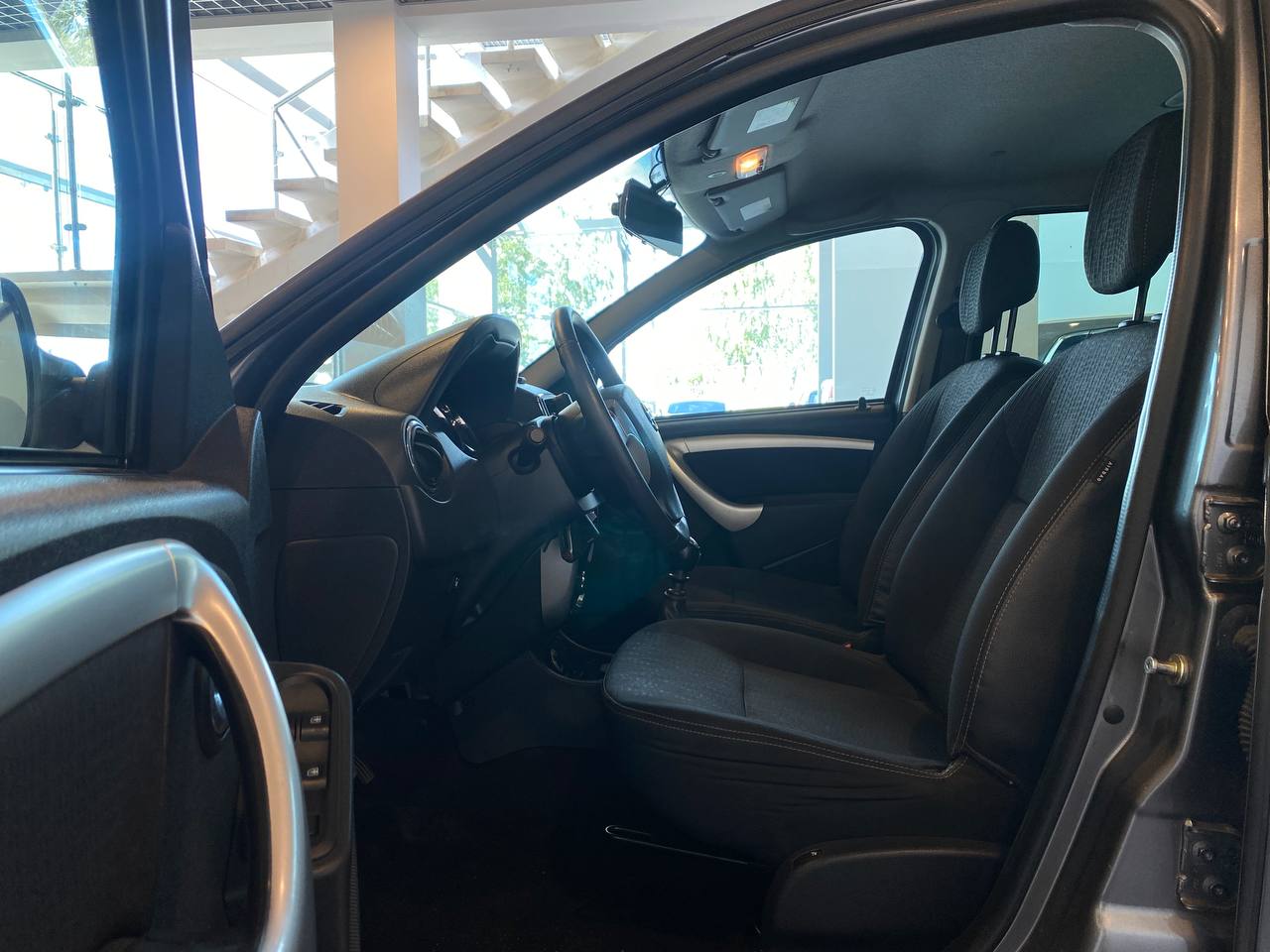 NISSAN TERRANO