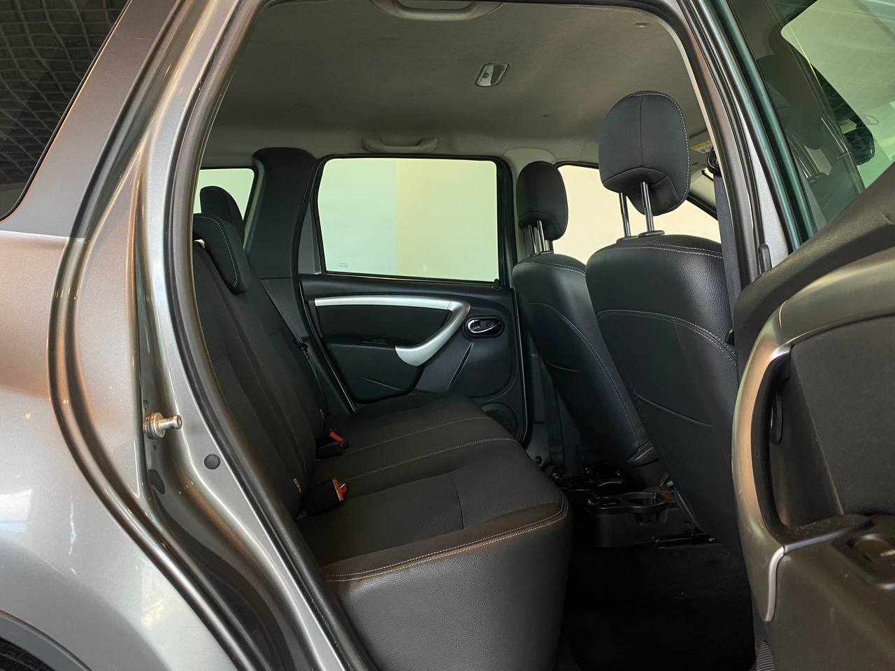 NISSAN TERRANO